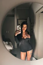 Bella J