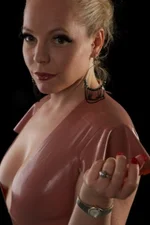 Mistress Lady Pamela