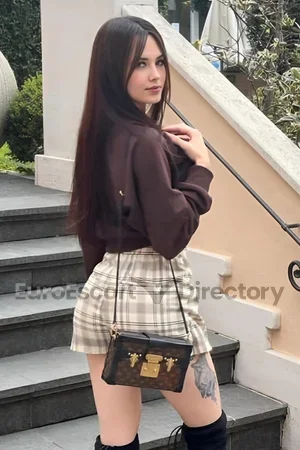 Mia Euro Escort