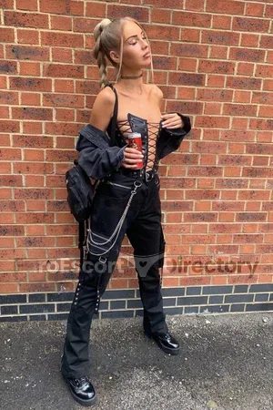 Izabelle Euro Escort
