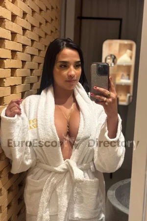 Kris Euro Escort