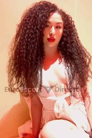 Viktoria Euro Escort