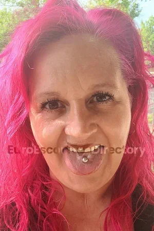 Kat Euro Escort