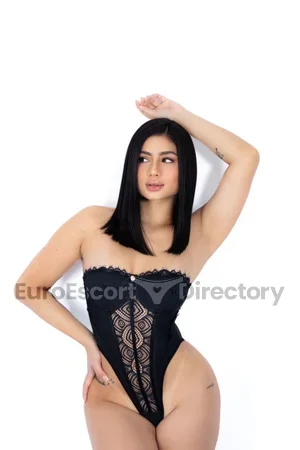 Lauren Euro Escort