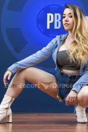 Safira Pornstar Euro Escort