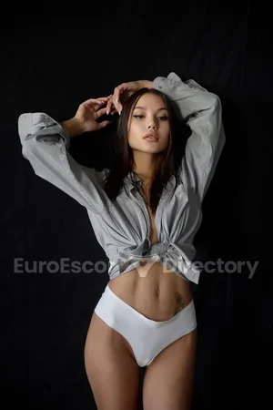 Izabella Euro Escort