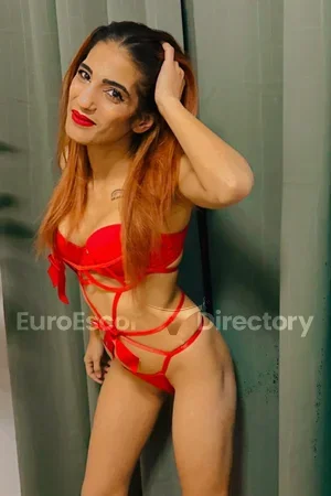 Roxana escort
