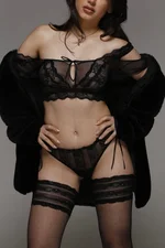 Guilia Borbon