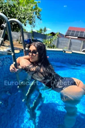 Crystalll Euro Escort