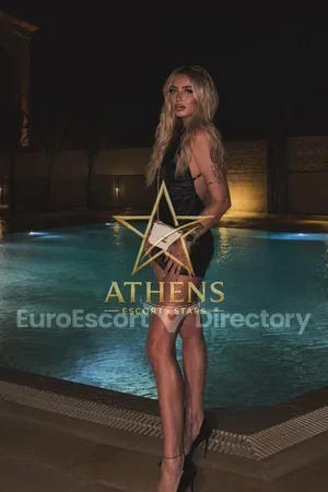 KYRA STARS