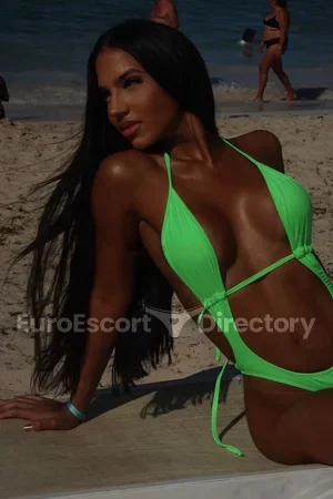 Cloe Euro Escort