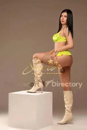 FREYA STARS escort
