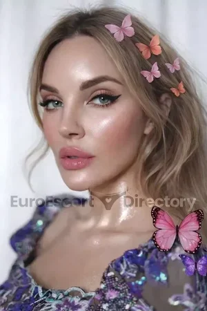 Stunning Amelina