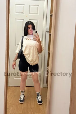 Cloe Euro Escort