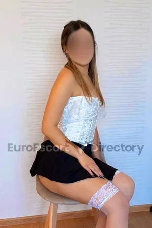 Annija Euro Escort