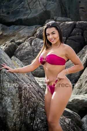 Isabela escort