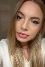 Euro Beach Babe Escort