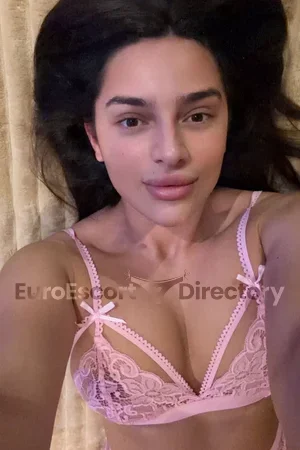 Anna Euro Escort