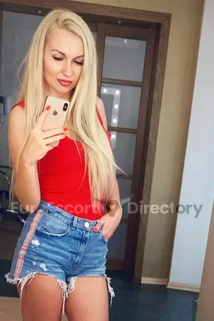 Dina Euro Escort
