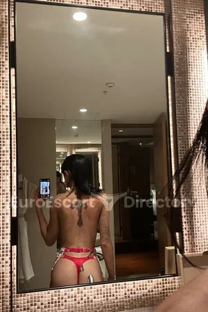 Bella