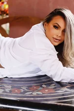 Adele Ferraz