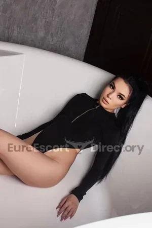 Karina Euro Escort