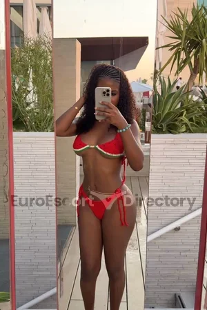 Lexy Masseuse Euro Escort
