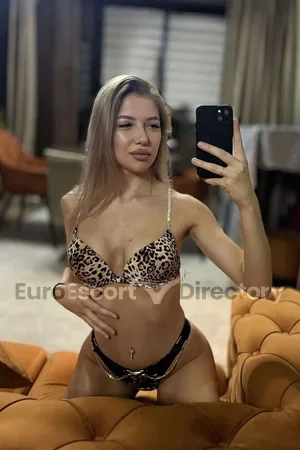 Alice Euro Escort