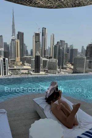 Marie Euro Escort