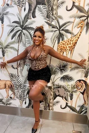 Hafsa Euro Escort
