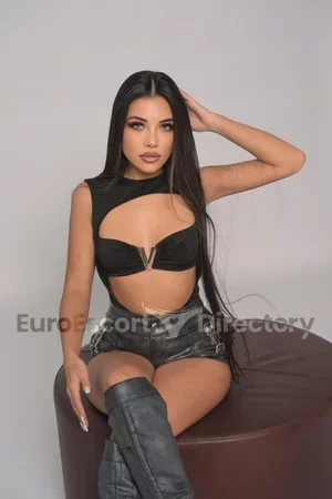 Mia Euro Escort