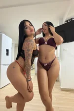 Nathalia Sarah duo with girl