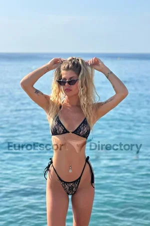 Leila Euro Escort