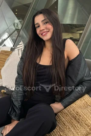 Zaya Euro Escort