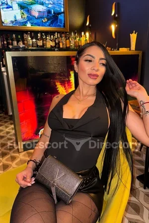 Jenn Euro Escort