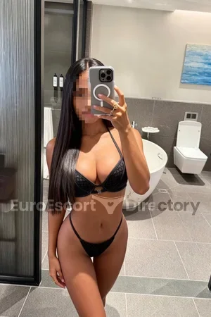 Gabi Pires escort