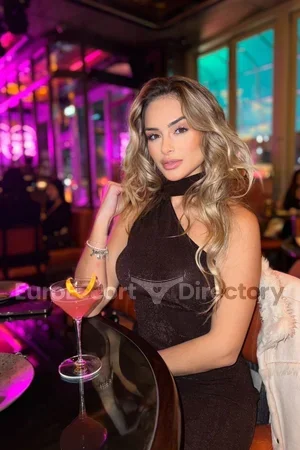 Rebeca escort