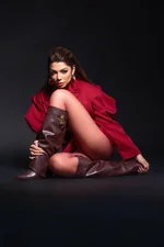Ava