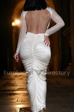 Claudia Chic Euro Escort