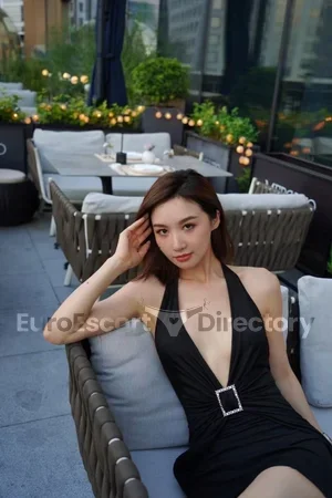 Anna Euro Escort