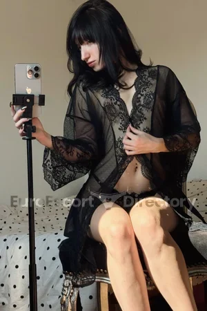 Juliet Euro Escort