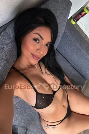 Valentina escort