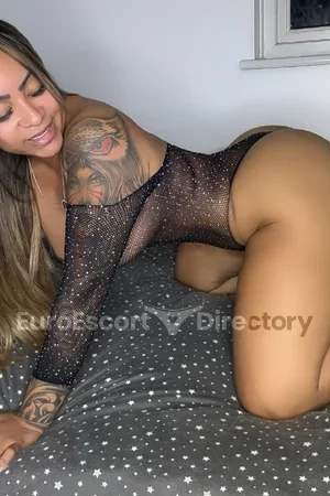Nina Dellix