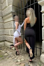 Mia Kira duo with girl