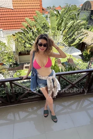 Hira Euro Escort
