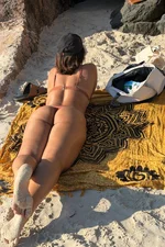 Anantara Masseuse