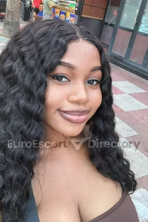 Kaya Euro Escort