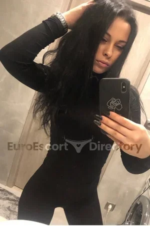 Aliona escort