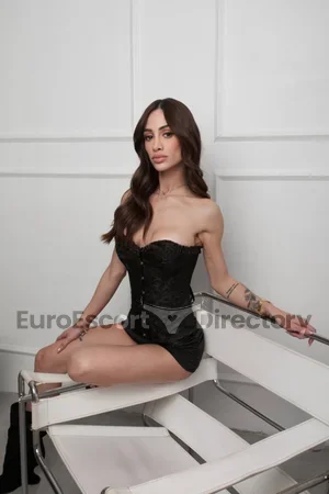 Chloe