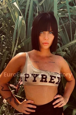 Alice Euro Escort